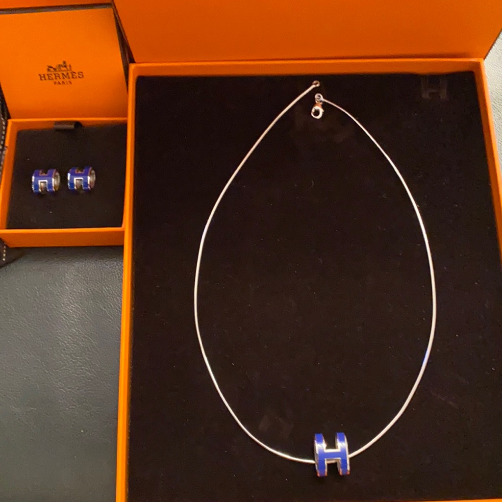 Herms H Pop Earrings And Necklace Set.